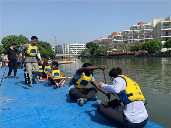 技术分解训练。图源：51吃瓜
