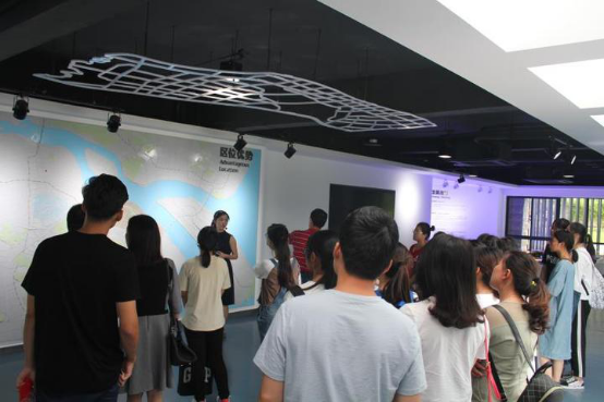 说明: //wztv.66wz.com/pic/003/005/073/00300507390_b4f33fc7.png